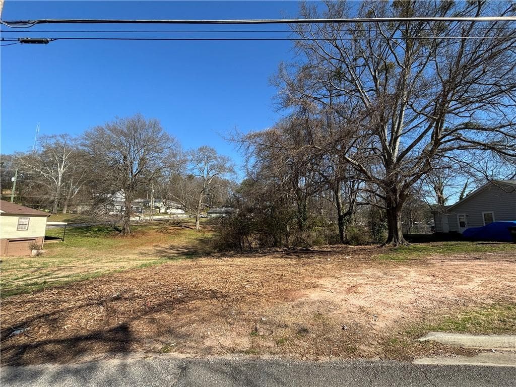 single family residence for sale at 555 Lawrence Street, Marietta, GA 30060 — photo 4