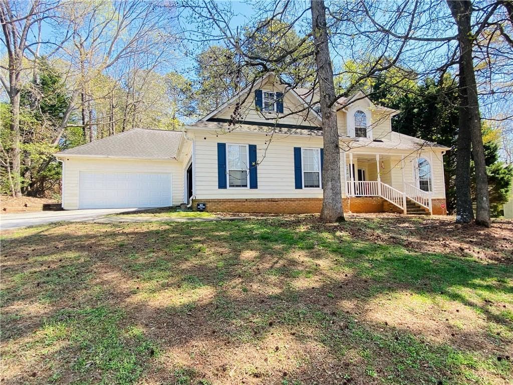 4 bedroom, 3 bathroom, 2,067 sq ft single family residence under contract at 426 Pates Lake Court, Hampton, GA 30228