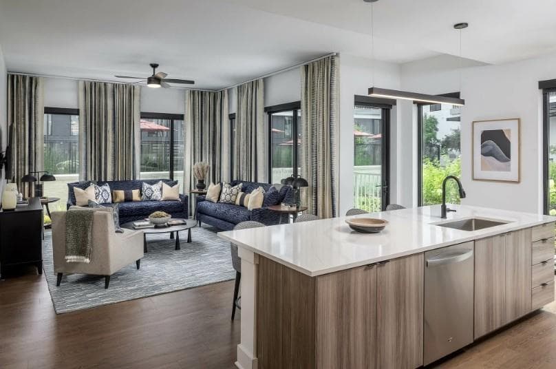 2 bedroom, 2 bathroom, 1,182 sq ft apartment for rent at 10 Tower Street 607, Atlanta, GA 30363 for $3,460 a month — photo 2