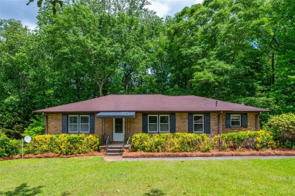 2621 Hereford Court, Marietta, GA 30008 — most recent listing photo