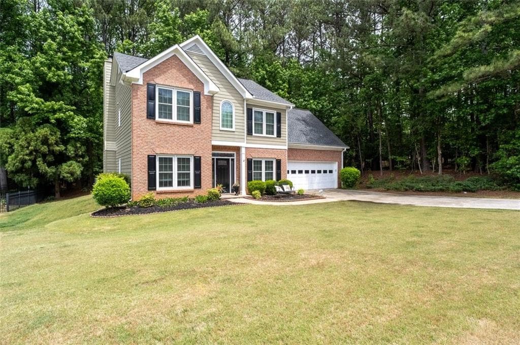 3 bedroom, 3 bathroom, 2,147 sq ft single family residence for sale at 2950 Ivey Ridge Lane, Roswell, GA 30076 — photo 3