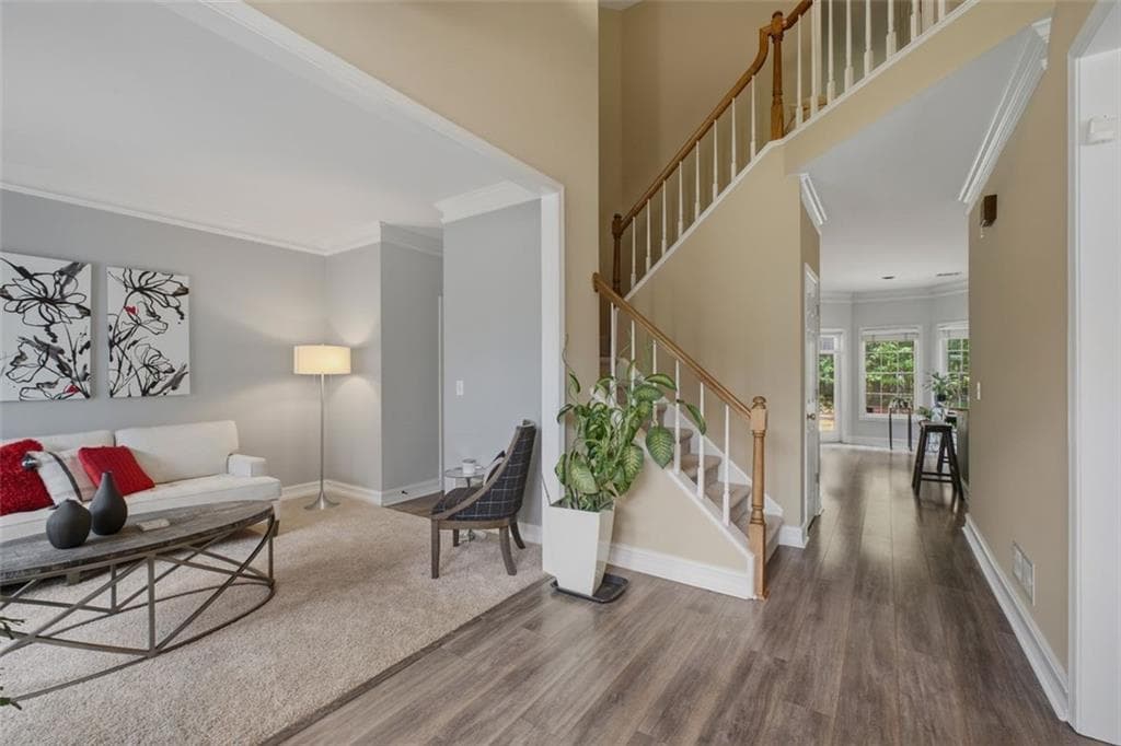 3 bedroom, 3 bathroom, 2,147 sq ft single family residence for sale at 2950 Ivey Ridge Lane, Roswell, GA 30076 — photo 4