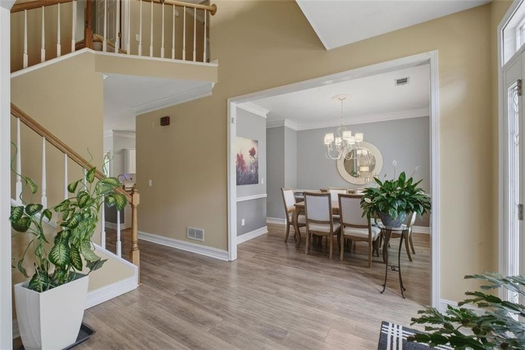 3 bedroom, 3 bathroom, 2,147 sq ft single family residence for sale at 2950 Ivey Ridge Lane, Roswell, GA 30076 — photo 5