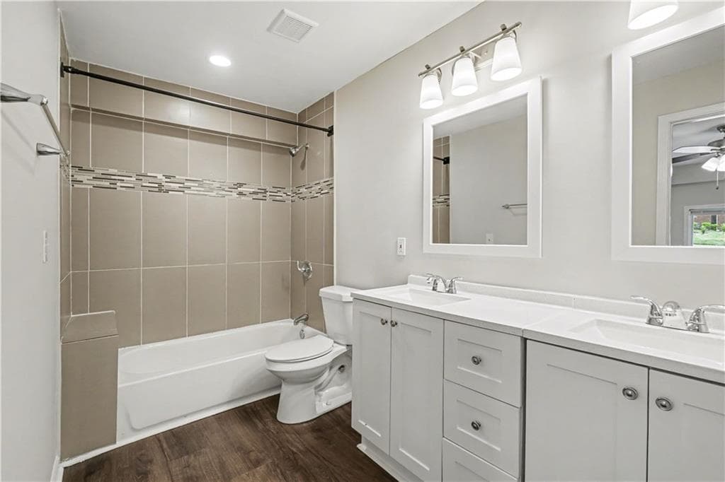 4 bedroom, 3 bathroom, 1,860 sq ft single family residence under contract at 3152 Columbia Woods Drive, Decatur, GA 30032 — photo 8