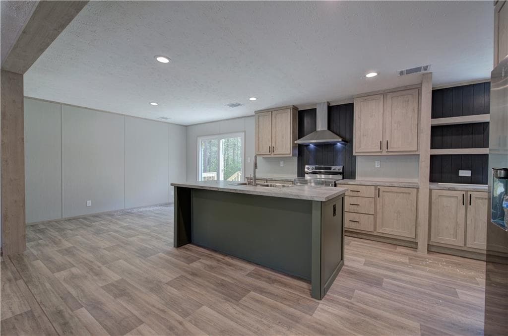 4 bedroom, 2 bathroom, 1,680 sq ft single family residence for sale at 7463 Yukon Road, Talking Rock, GA 30175 — photo 2