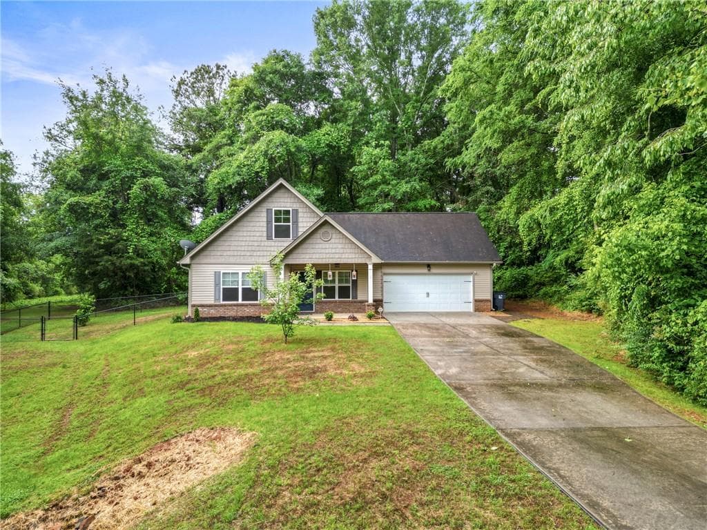 172 Fairfield Drive, Jefferson, GA 30549 — most recent listing photo