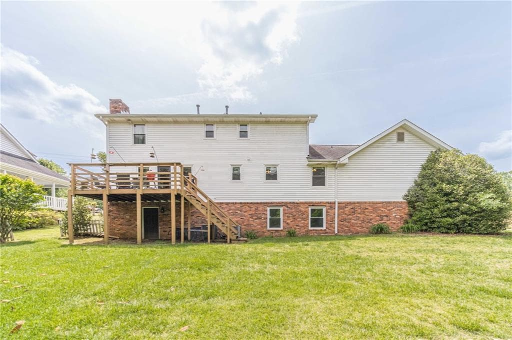 4 bedroom, 3 bathroom, 2,040 sq ft single family residence for sale at 4285 Bending River Trail, Lilburn, GA 30047 — photo 6
