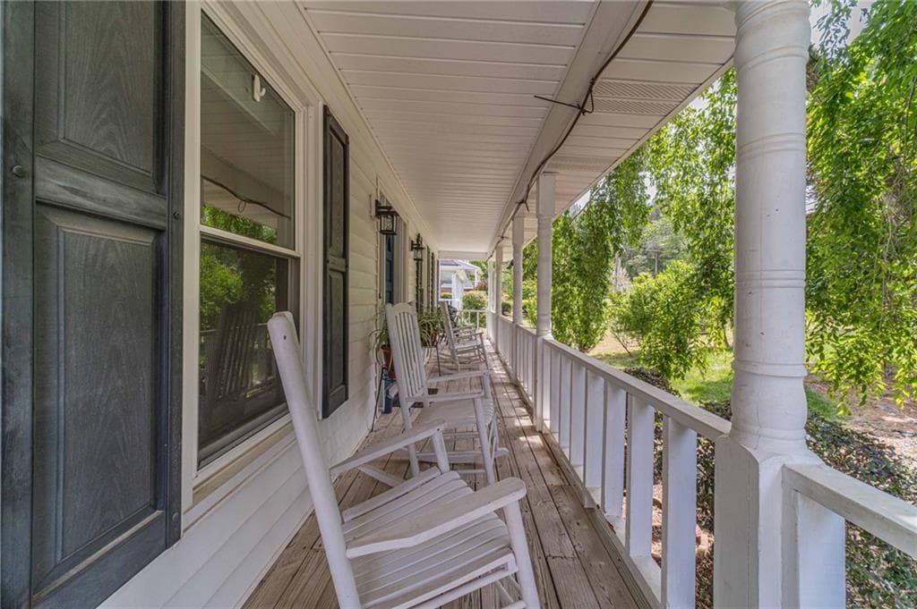 4 bedroom, 3 bathroom, 2,040 sq ft single family residence for sale at 4285 Bending River Trail, Lilburn, GA 30047 — photo 2
