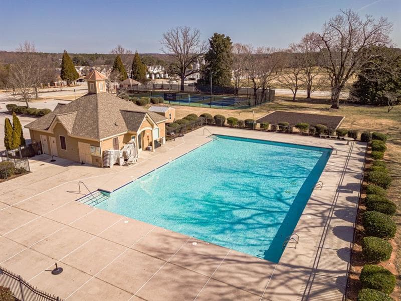 5 bedroom, 4 bathroom, 2,577 sq ft single family residence for sale at 598 Georgia Circle, Loganville, GA 30052 — photo 4