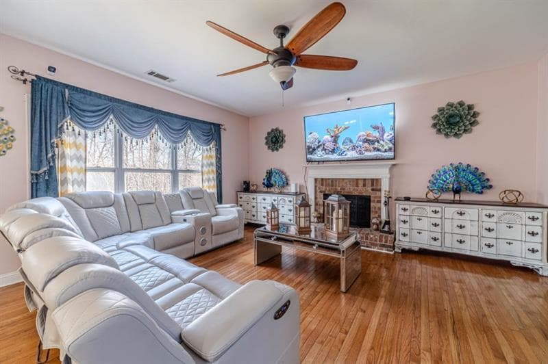 5 bedroom, 4 bathroom, 2,577 sq ft single family residence for sale at 598 Georgia Circle, Loganville, GA 30052 — photo 10