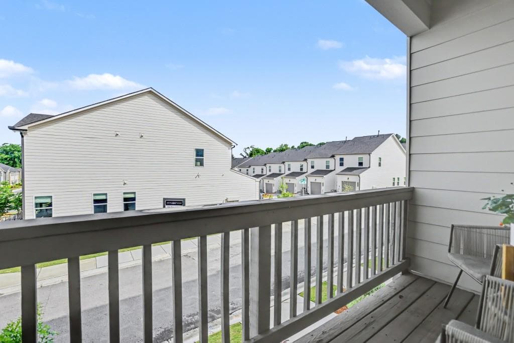 3 bedroom, 4 bathroom, 1,600 sq ft townhouse for sale at 1569 Layton Lane, Atlanta, GA 30318 — photo 10