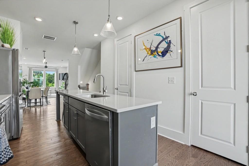 3 bedroom, 4 bathroom, 1,600 sq ft townhouse for sale at 1569 Layton Lane, Atlanta, GA 30318 — photo 9