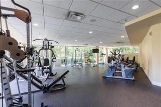 1 bedroom, 1 bathroom, 800 sq ft condominium for sale at 3101 Howell Mill Road 214, Atlanta, GA 30327 — photo 7