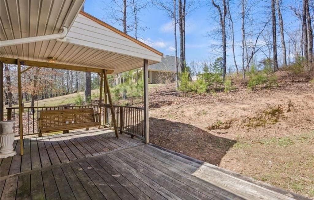 3 bedroom, 2 bathroom, 2,412 sq ft single family residence for sale at 229 Whelchel Road, Dawsonville, GA 30534 — photo 3