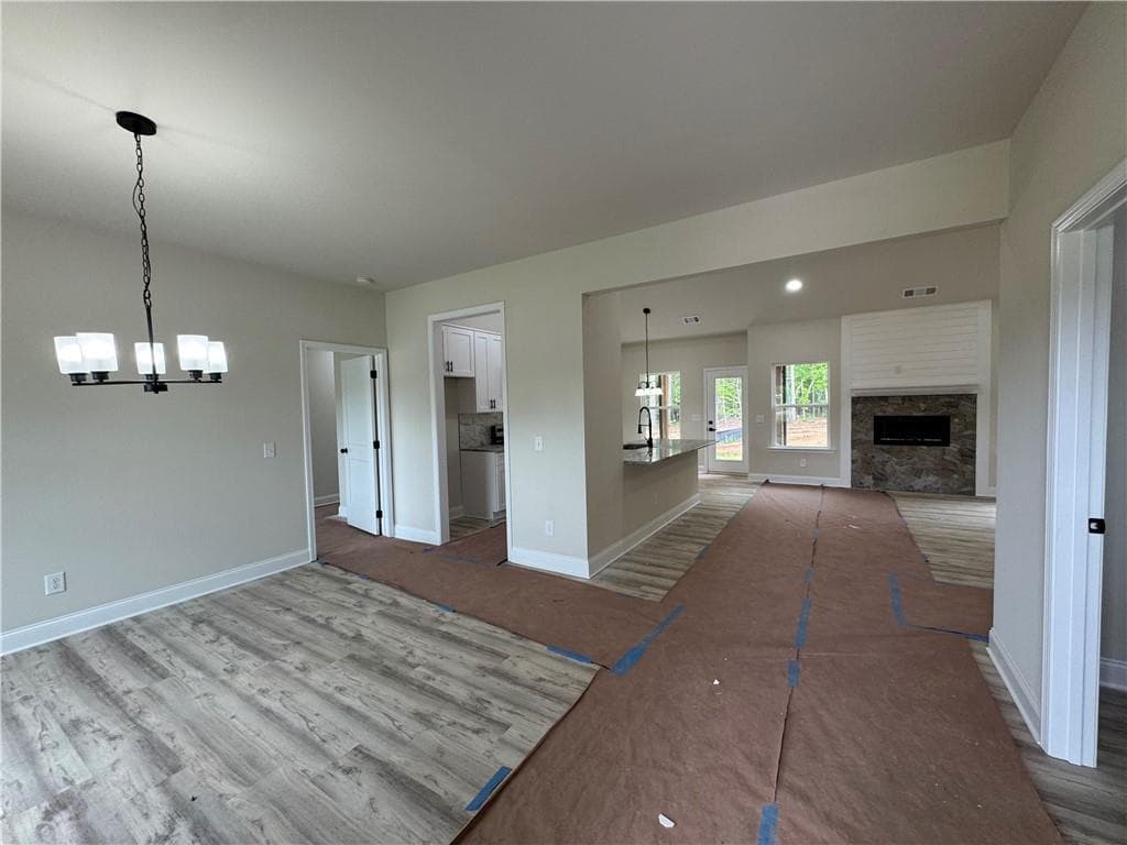3 bedroom, 2 bathroom, 1,693 sq ft single family residence for sale at 2089 N Hicks Road, Toccoa, GA 30577 — photo 2