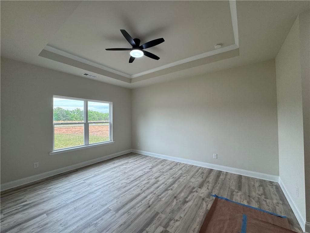3 bedroom, 2 bathroom, 1,693 sq ft single family residence for sale at 2089 N Hicks Road, Toccoa, GA 30577 — photo 10