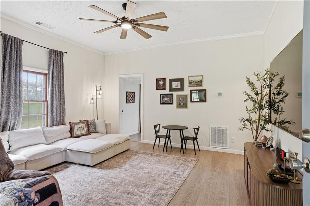 3 bedroom, 2 bathroom, 1,525 sq ft single family residence under contract at 5525 Sandy Cross Road, Carnesville, GA 30521 — photo 6