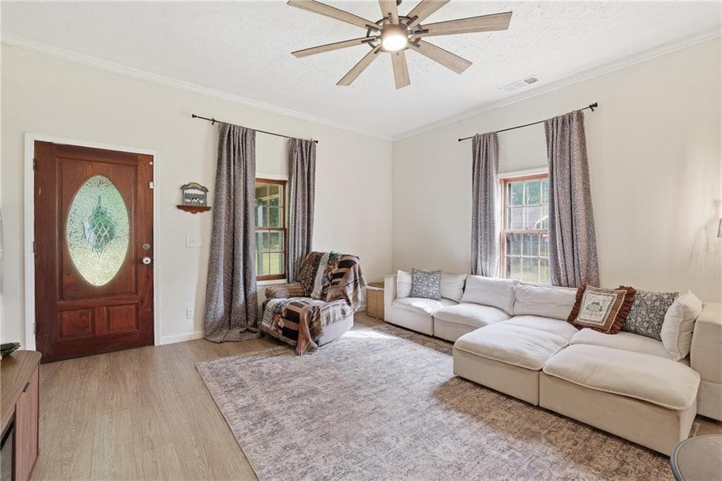 3 bedroom, 2 bathroom, 1,525 sq ft single family residence under contract at 5525 Sandy Cross Road, Carnesville, GA 30521 — photo 8