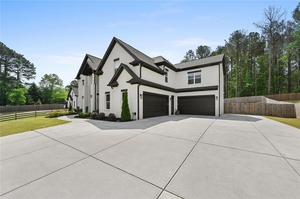 5 bedroom, 6 bathroom, 5,805 sq ft single family residence for sale at 2694 Thompson Mill Road, Buford, GA 30519 — photo 8