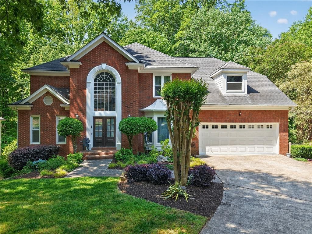 5 bedroom, 5 bathroom, 4,074 sq ft single family residence sold at 230 Autumn Sage Drive, Alpharetta, GA 30005
