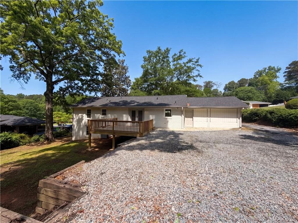 3 bedroom, 2 bathroom, 2,450 sq ft single family residence for sale at 4747 Nelda Drive, Austell, GA 30106 — photo 5