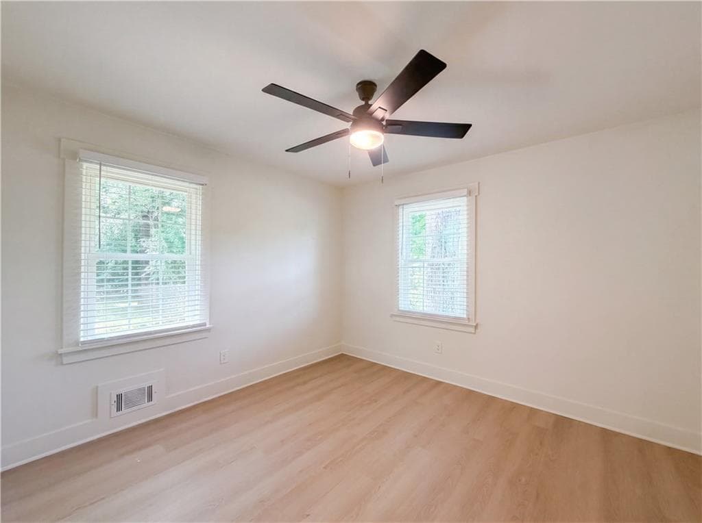 3 bedroom, 2 bathroom, 2,450 sq ft single family residence for sale at 4747 Nelda Drive, Austell, GA 30106 — photo 10