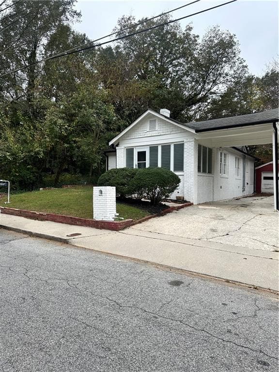 3 bedroom, 2 bathroom, 1,285 sq ft single family residence for sale at 556 Holly Street, Atlanta, GA 30318 — photo 1 of 14