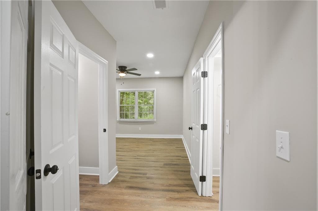 3 bedroom, 2 bathroom, 1,285 sq ft single family residence for sale at 556 Holly Street, Atlanta, GA 30318 — photo 9