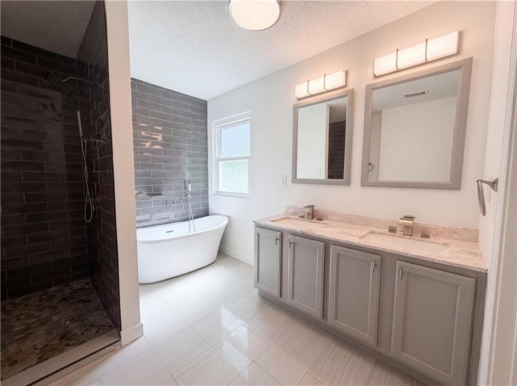 4 bedroom, 3 bathroom, 1,764 sq ft single family residence under contract at 345 Espana Street, Atlanta, GA 30349 — photo 9
