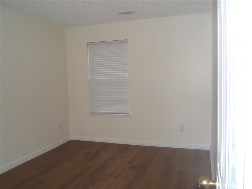 3 bedroom, 3 bathroom, 1,402 sq ft townhouse for rent at 7202 Georges Way, Morrow, GA 30260 for $1,700 a month — photo 6