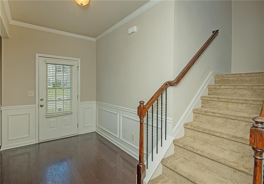4 bedroom, 3 bathroom, 2,600 sq ft single family residence for rent at 7490 Silk Tree Pointe, Braselton, GA 30517 for $2,450 a month — photo 10