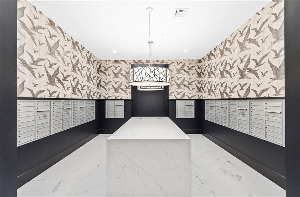 1 bedroom, 1 bathroom, 800 sq ft condominium for rent at 775 Juniper Street 234, Atlanta, GA 30308 for $2,000 a month — photo 5