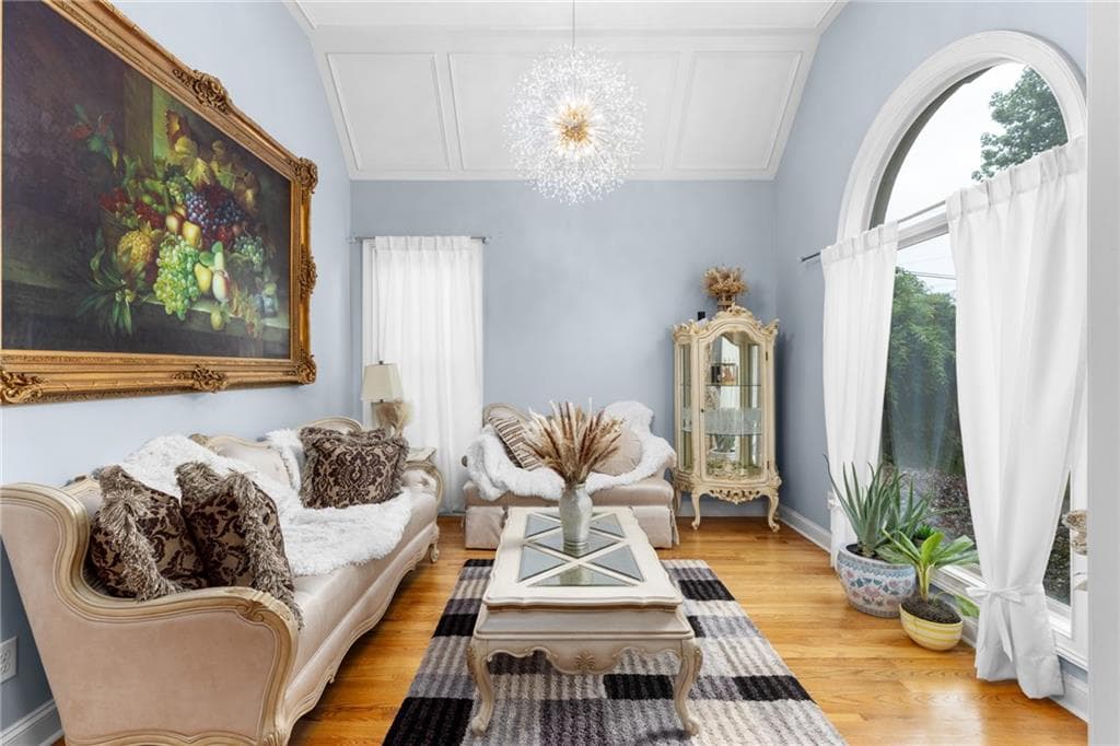 7 bedroom, 6 bathroom, 6,055 sq ft single family residence for sale at 1614 Rucker Road, Alpharetta, GA 30009 — photo 8