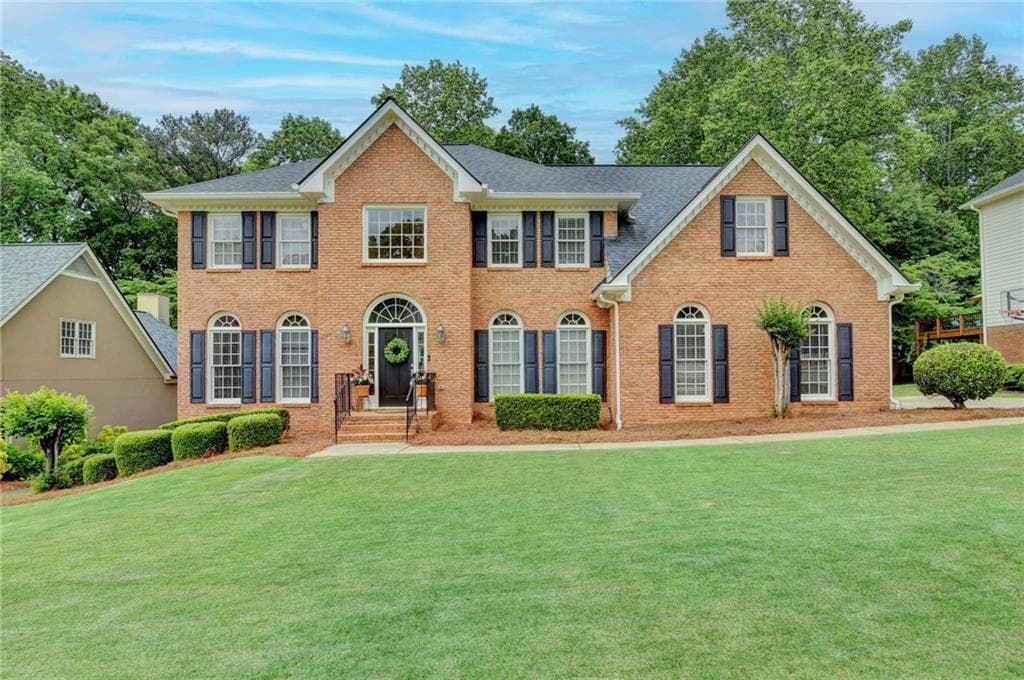5 bedroom, 3 bathroom, 4,454 sq ft single family residence sold at 215 Sandridge Court, Alpharetta, GA 30022