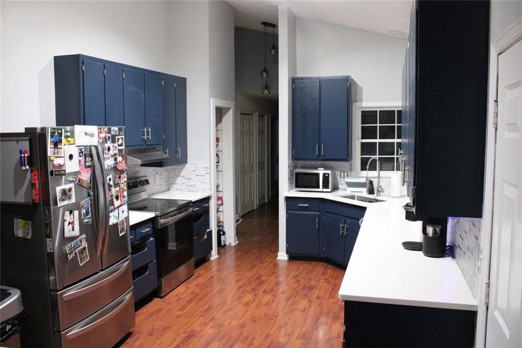 3 bedroom, 2 bathroom, 1,456 sq ft single family residence for sale at 1495 Royalwyn Circle, Macon, GA 31220 — photo 3