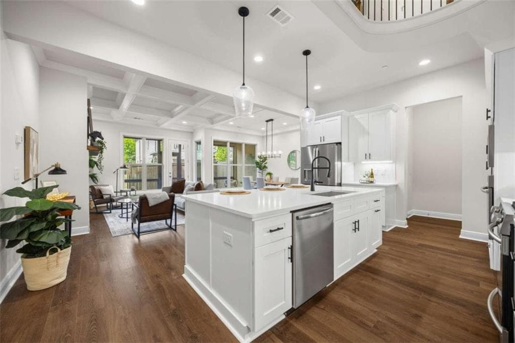 4 bedroom, 4 bathroom, 3,291 sq ft townhouse for sale at 118 Via Roma, Woodstock, GA 30188 — photo 5