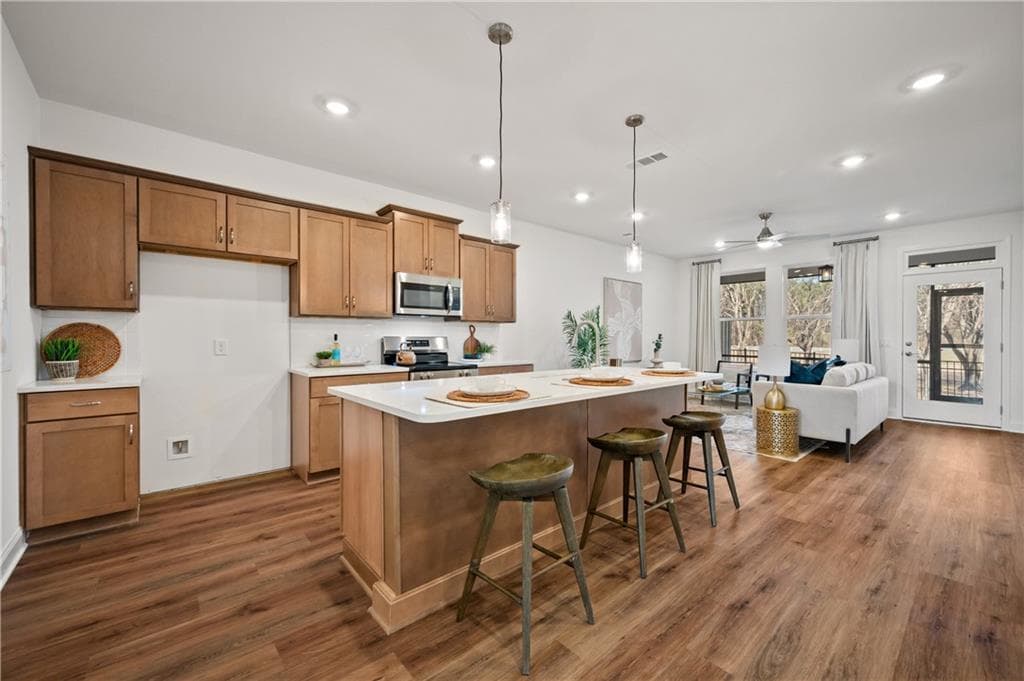 2 bedroom, 2 bathroom, 1,596 sq ft townhouse under contract at 120 Harmony Circle, Cartersville, GA 30120 — photo 8