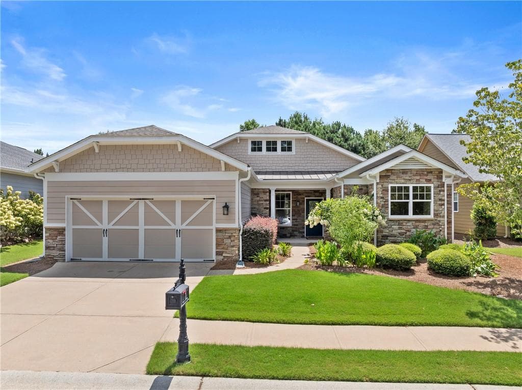 3 bedroom, 2 bathroom, 2,379 sq ft single family residence for sale at 3230 Indian Hawthorne Ridge, Gainesville, GA 30504 — photo 2