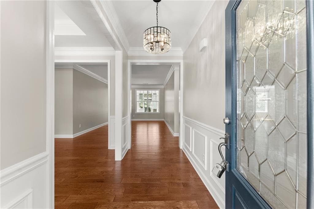 3 bedroom, 2 bathroom, 2,379 sq ft single family residence for sale at 3230 Indian Hawthorne Ridge, Gainesville, GA 30504 — photo 4