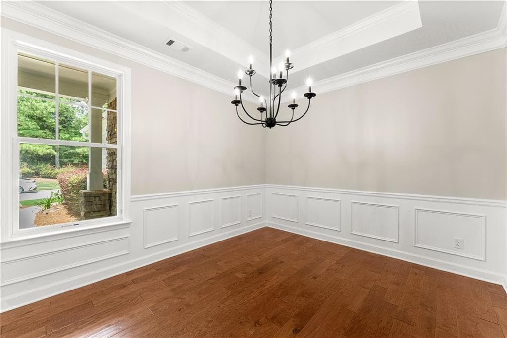 3 bedroom, 2 bathroom, 2,379 sq ft single family residence for sale at 3230 Indian Hawthorne Ridge, Gainesville, GA 30504 — photo 5