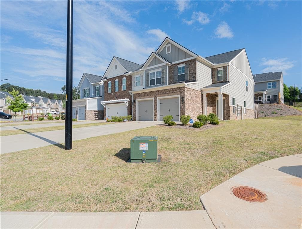4 bedroom, 3 bathroom, 2,066 sq ft townhouse for sale at 1250 Park Center Circle, Austell, GA 30168 — photo 3