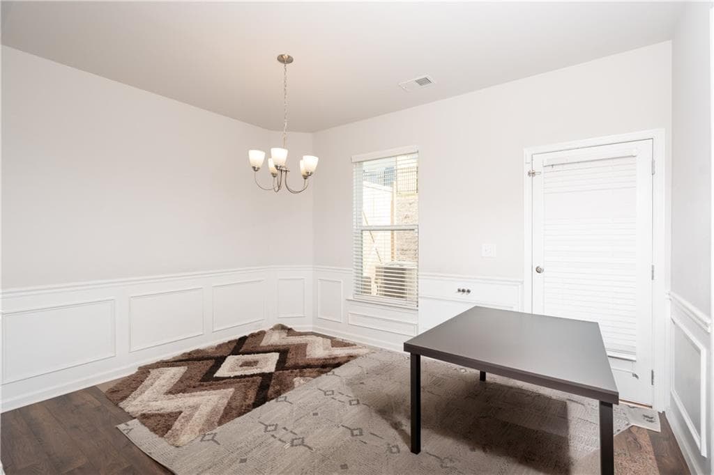 4 bedroom, 3 bathroom, 2,066 sq ft townhouse for sale at 1250 Park Center Circle, Austell, GA 30168 — photo 5