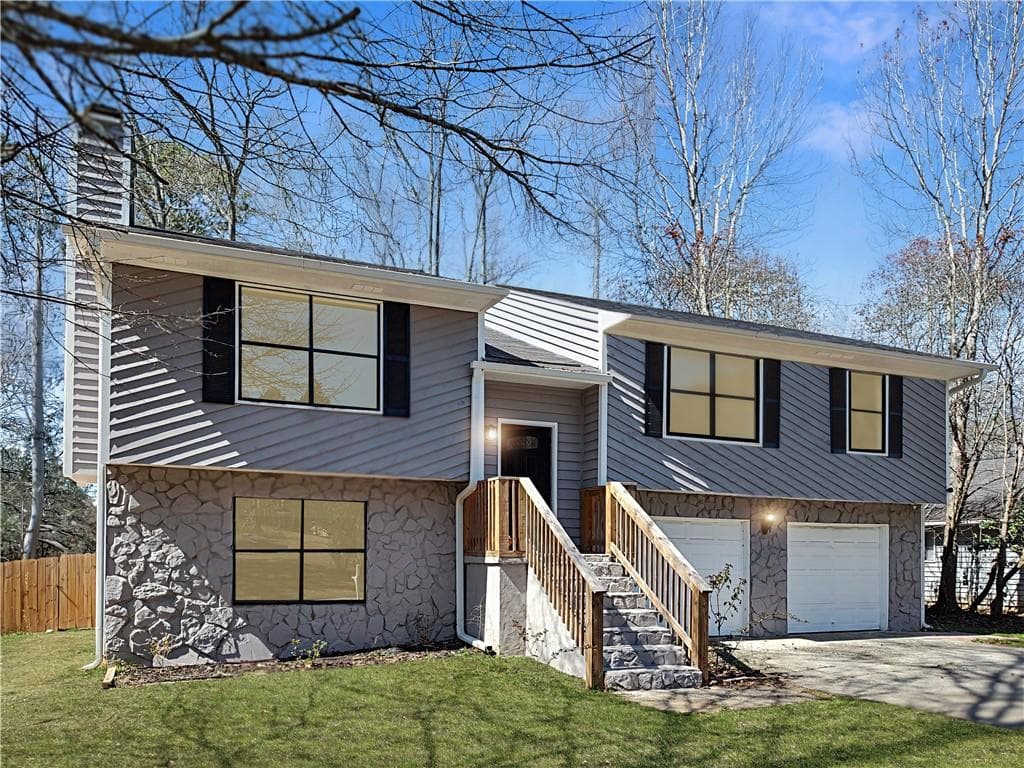 8443 Park Ridge Lane, Riverdale, GA 30274 — most recent listing photo