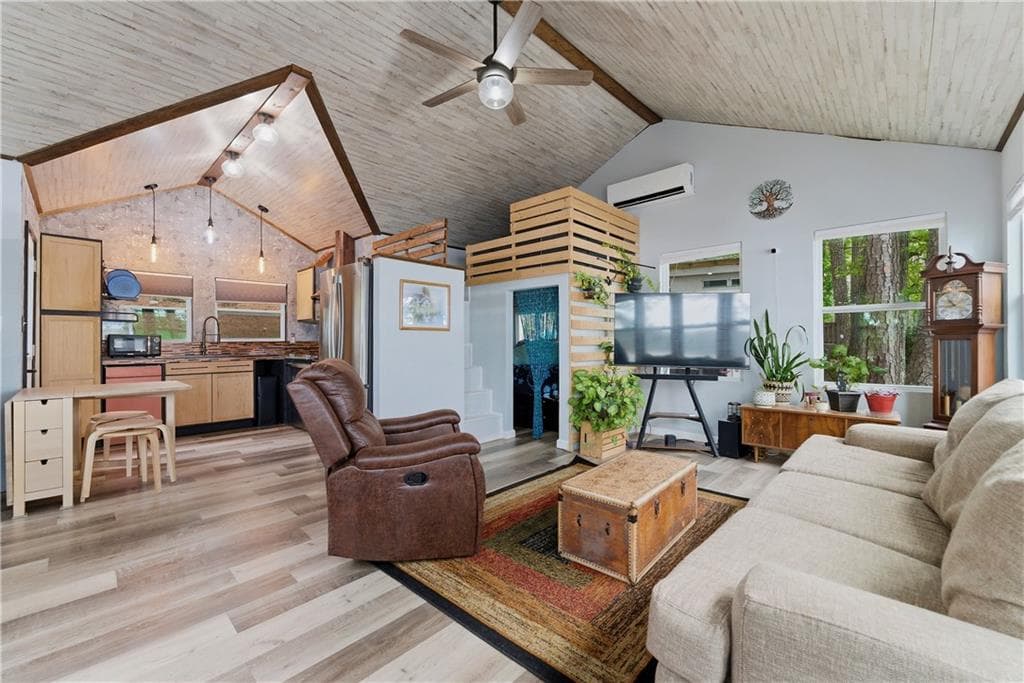 1 bedroom, 1 bathroom, 900 sq ft single family residence for sale at 1000 Victoria Landing Drive, Woodstock, GA 30189 — photo 4