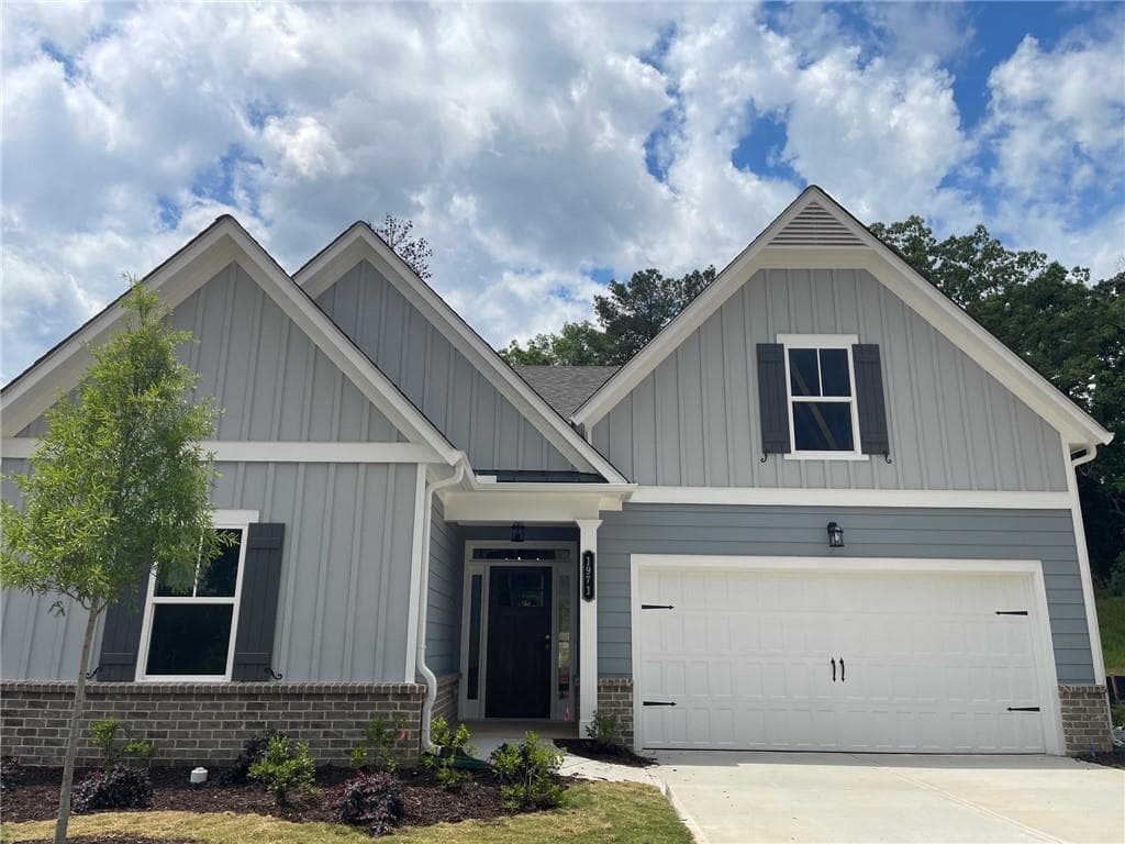 3 bedroom, 2 bathroom, 1,800 sq ft single family residence for sale at 1971 Assembly (Lot 164) Circle, Gainesville, GA 30501