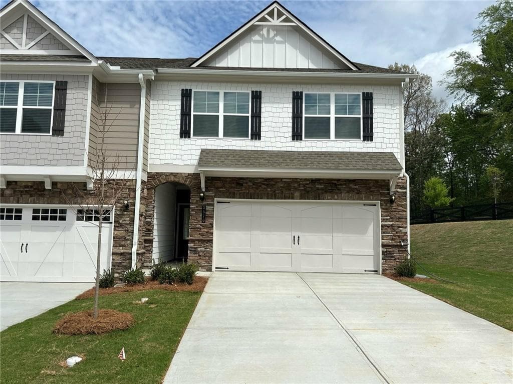 3570 Birdstone Drive 15, Decatur, GA 30032 — most recent listing photo
