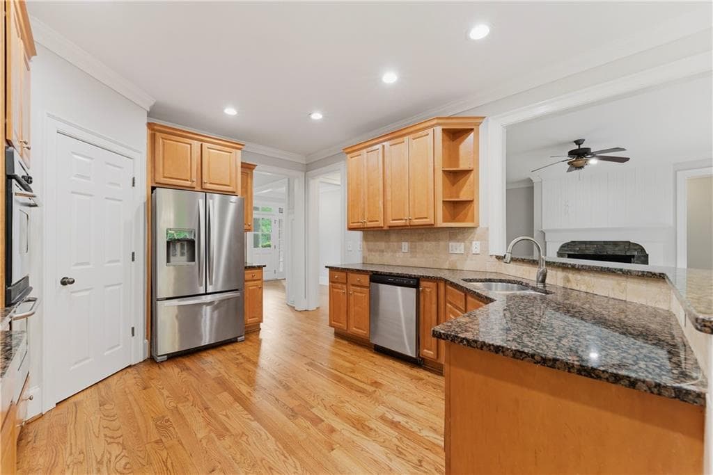 5 bedroom, 5 bathroom, 4,757 sq ft single family residence for sale at 762 Jackson Miller Circle, Powder Springs, GA 30127 — photo 9