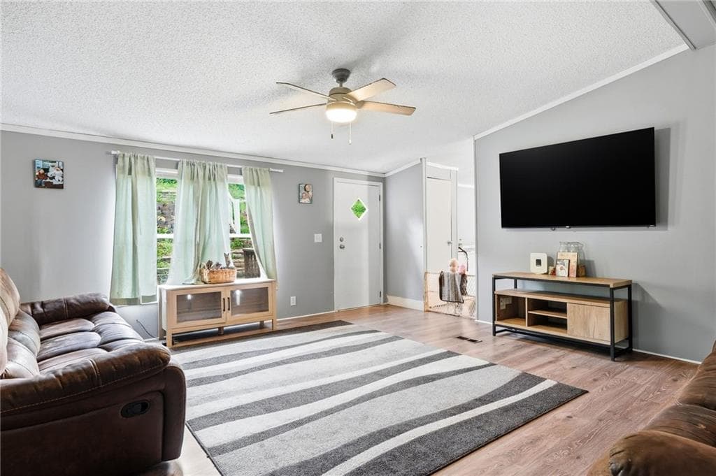 3 bedroom, 2 bathroom, 1,215 sq ft single family residence for sale at 226 Chivalry Lane, Ball Ground, GA 30107 — photo 10