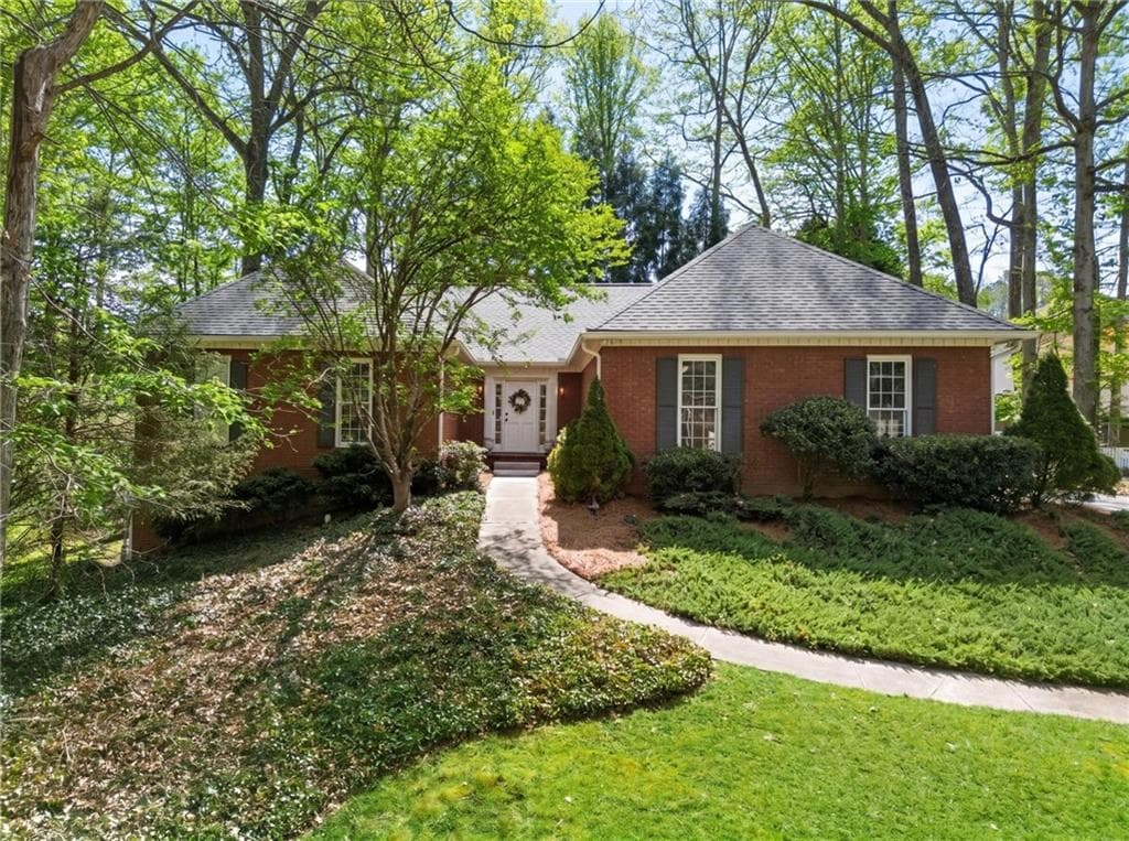 4 bedroom, 4 bathroom, 3,840 sq ft single family residence sold at 3373 Chatsworth Way, Powder Springs, GA 30127