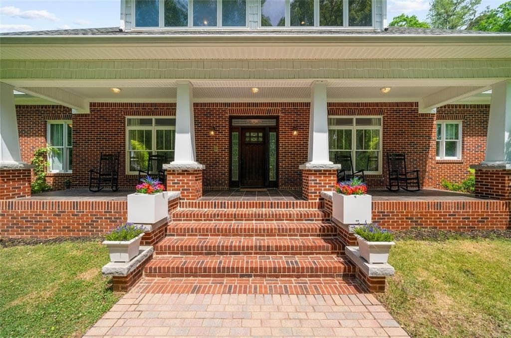 6 bedroom, 8 bathroom, 8,414 sq ft single family residence for sale at 11905 Hutcheson Ferry Road, Chattahoochee Hills, GA 30268 — photo 7